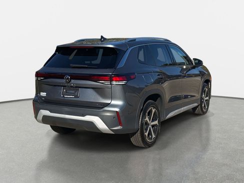 New 2025 Volkswagen Tiguan SE image 5