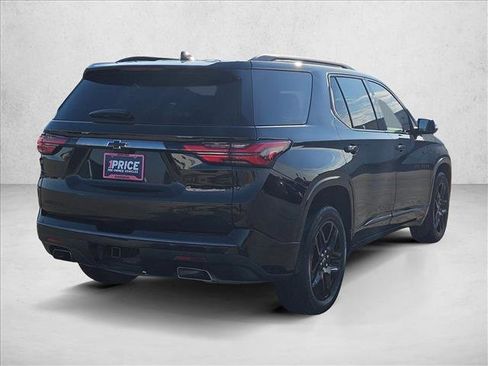 Used 2023 Chevrolet Traverse Premier w/ Redline Edition image 5