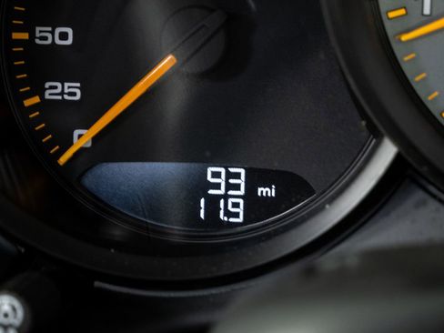 Certified 2025 Porsche 718 Boxster Spyder RS image 11