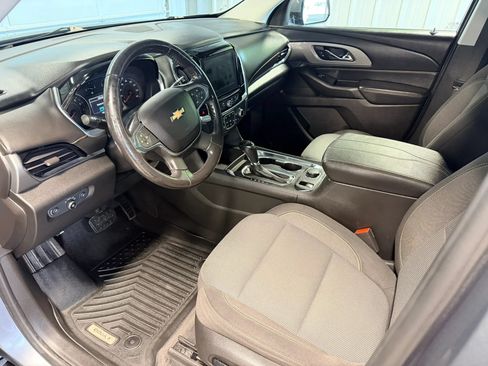 Used 2018 Chevrolet Traverse LT AWD/4WD image 7