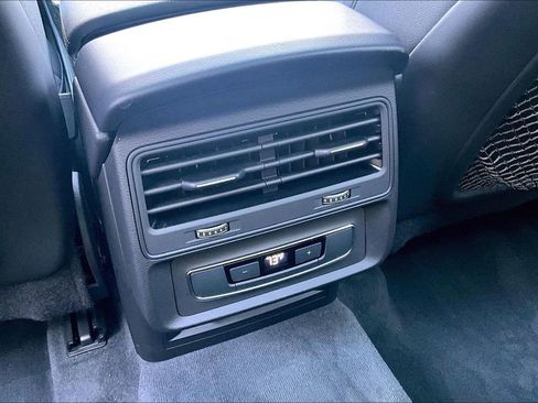 Used 2023 Audi Q7 2.0T Premium w/ Convenience Package image 10