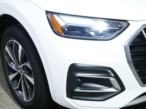 Used 2021 Audi Q5 2.0T Premium Plus AWD/4WD image 16