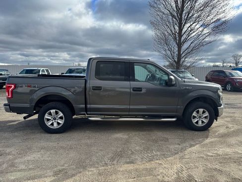 Used 2017 Ford F150 XLT image 6