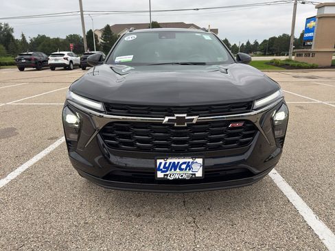 New 2026 Chevrolet Trax RS w/ Driver Confidence Package FWD image 7
