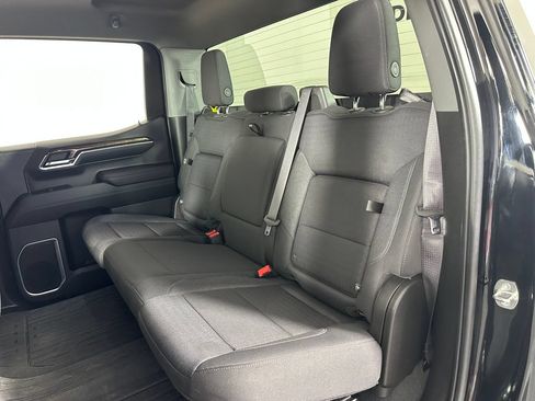 Used 2024 GMC Sierra 1500 Elevation w/ LPO, Elevation Black Package AWD/4WD image 18