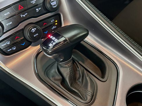 Used 2022 Dodge Challenger R/T w/ Blacktop Package image 20