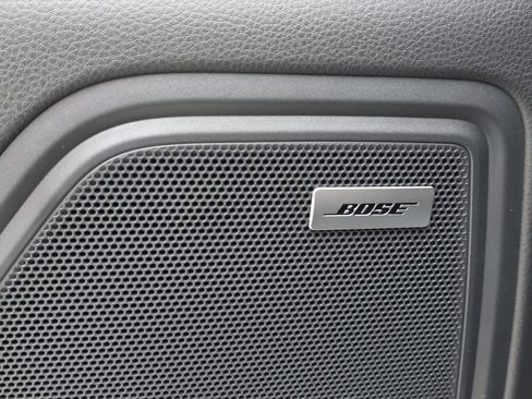 New 2025 Porsche Macan image 25