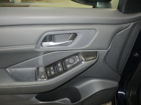 New 2026 Nissan Rogue SV image 13