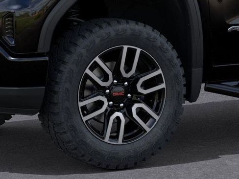 New 2026 GMC Sierra 1500 AT4 w/ AT4 Premium Package AWD/4WD image 9