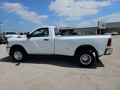 New 2026 RAM 3500 Tradesman AWD/4WD image 3