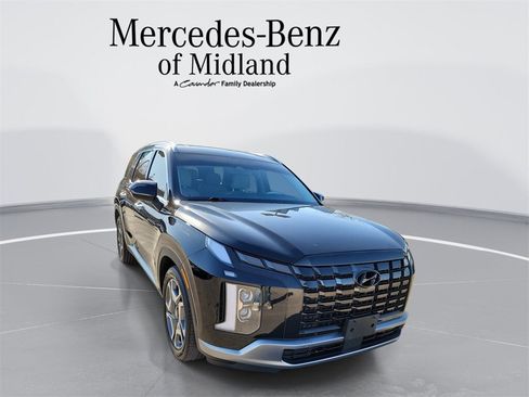 Used 2024 Hyundai Palisade Limited image 1