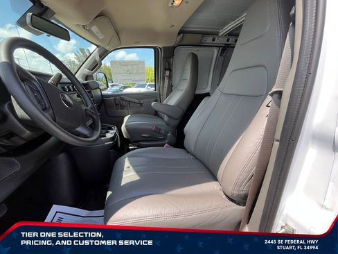 New 2026 GMC Savana 2500 w/ Driver Convenience Package RWD image 10