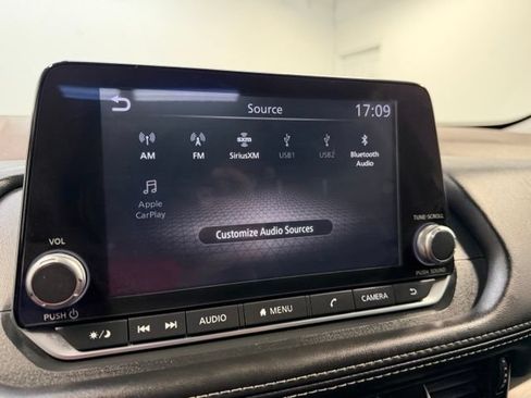 Used 2021 Nissan Rogue SV AWD/4WD image 22