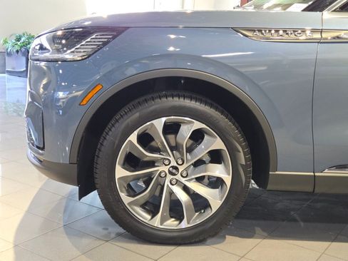 New 2026 Lincoln Aviator Reserve AWD/4WD image 10