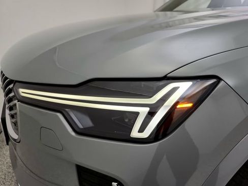 New 2026 Volvo XC90 T8 Plus AWD/4WD image 30
