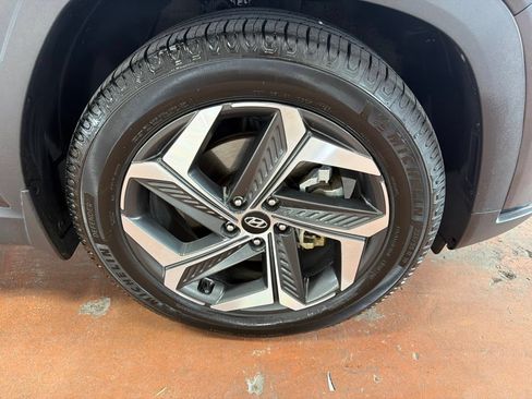 Certified 2023 Hyundai Tucson Limited w/ Cargo Package FWD image 10