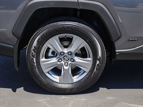 Certified 2024 Toyota RAV4 XLE AWD/4WD image 9