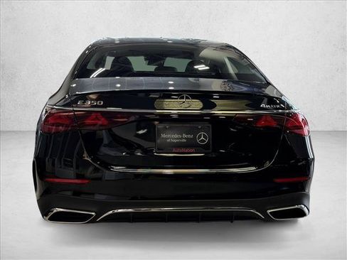 New 2026 Mercedes-Benz E 350 4MATIC Sedan image 3