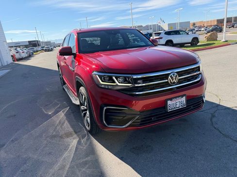 Used 2020 Volkswagen Atlas Cross Sport SEL Premium R-Line image 8