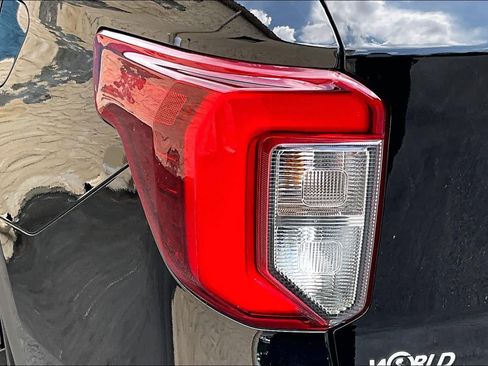 Used 2020 Ford Explorer ST w/ ST Street Pack AWD/4WD image 29