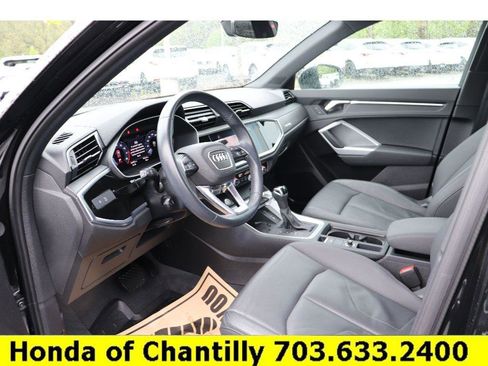 Used 2020 Audi Q3 2.0T Premium Plus w/ Premium Plus Package AWD/4WD image 22