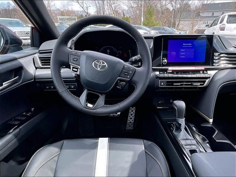 Used 2026 Toyota Camry SE w/ Convenience Package image 17