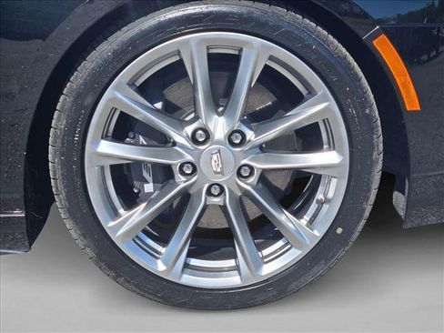 Used 2022 Cadillac CT4 V w/ Navigation Package RWD image 23