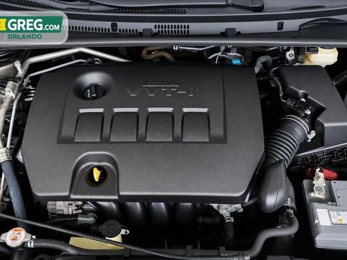 Used 2018 Toyota Corolla LE FWD image 18
