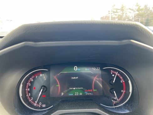 Used 2024 Toyota RAV4 XLE image 65