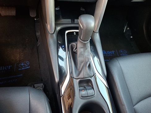 Used 2024 Toyota Corolla Cross XLE AWD/4WD image 16