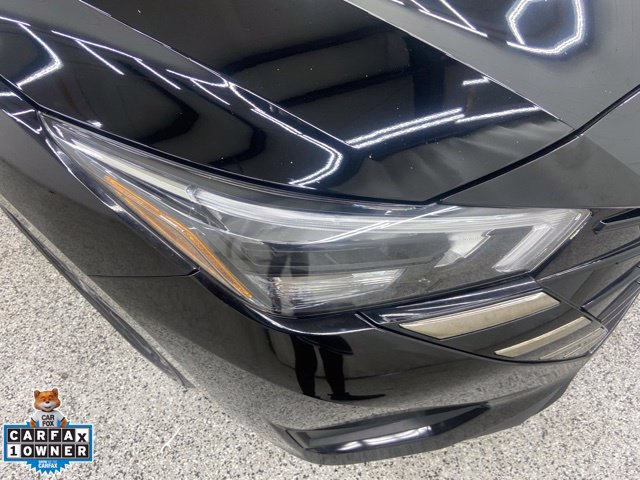 Used 2025 Nissan Versa SR w/ Trunk Package FWD image 9