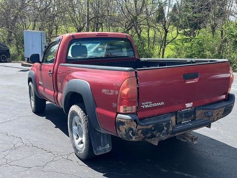 Used 2007 Toyota Tacoma 4x4 Regular Cab image 3