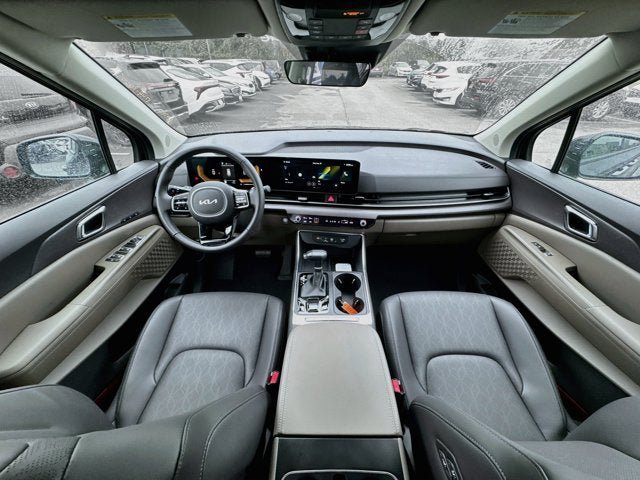 Certified 2026 Kia Carnival EX FWD image 33