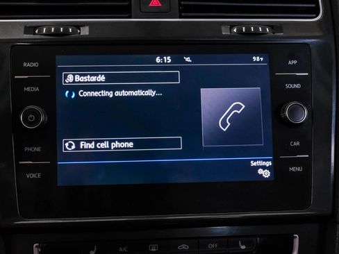 Used 2019 Volkswagen Golf SE FWD image 27