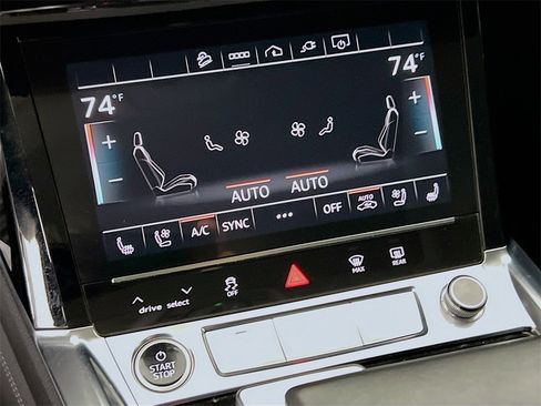 Certified 2022 Audi e-tron Premium Plus w/ Premium Plus Package image 18