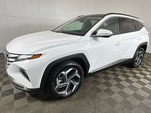 Certified 2024 Hyundai Tucson Limited AWD/4WD image 6