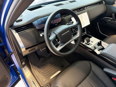 New 2026 Land Rover Range Rover Long Wheelbase Autobiography AWD/4WD image 23