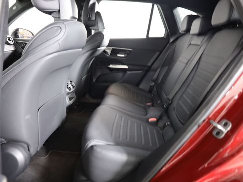 Used 2026 Mercedes-Benz GLC 300 4MATIC image 49