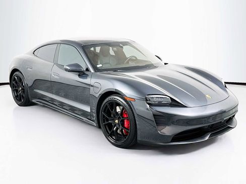 Certified 2022 Porsche Taycan GTS image 7