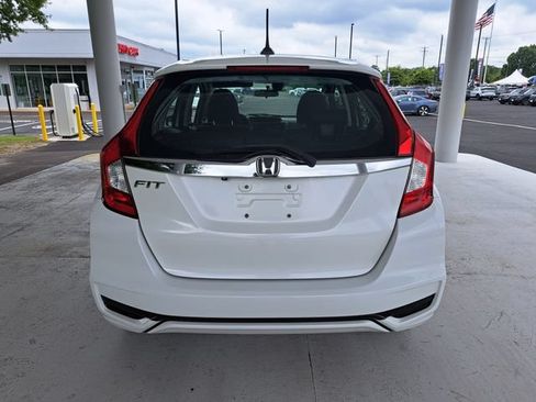 Used 2019 Honda Fit EX image 5
