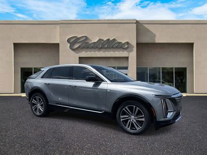 New 2025 Cadillac Lyriq Luxury