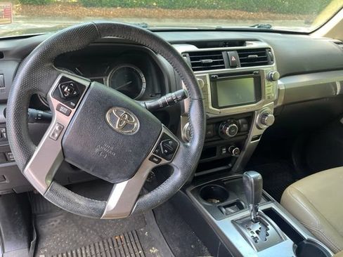 Used 2019 Toyota 4Runner SR5 RWD image 6