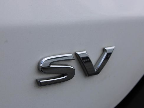 Used 2019 Nissan Kicks SV image 7