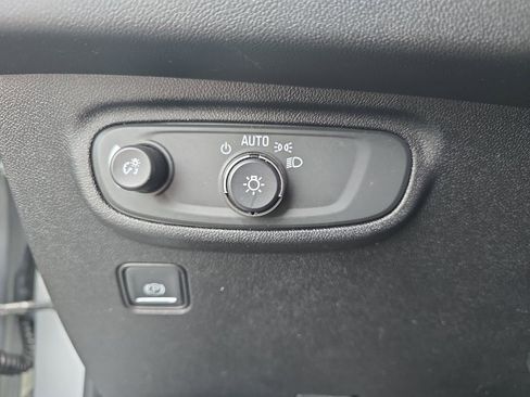 Used 2019 GMC Terrain SLE FWD image 26