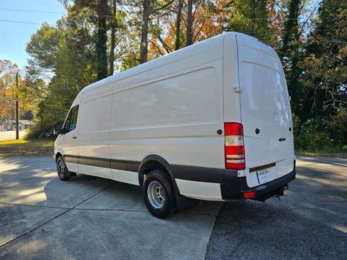 Used 2011 Mercedes-Benz Sprinter 3500 w/ Premium Pkg image 33