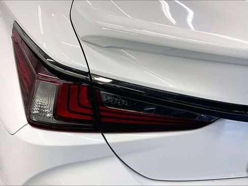 Used 2022 Lexus ES 350 F Sport FWD image 27