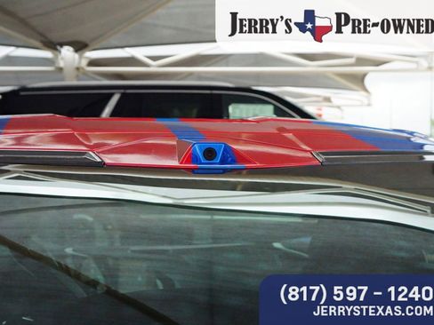 Used 2024 Chevrolet Corvette Stingray Preferred Cpe RWD image 26