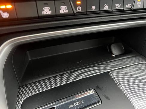 Certified 2025 MAZDA CX-90 Plug-In Hybrid w/Premium Sport image 35