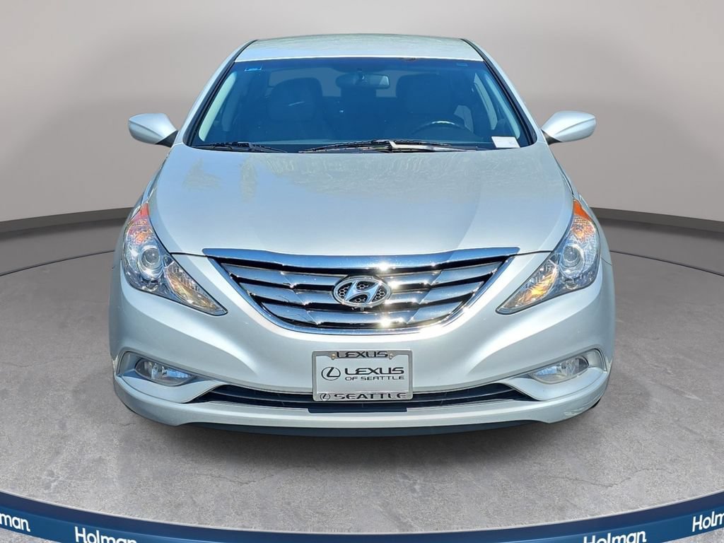 Used 2011 Hyundai Sonata SE FWD image 3