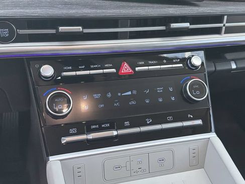 New 2027 Hyundai Santa Fe Calligraphy AWD/4WD image 32